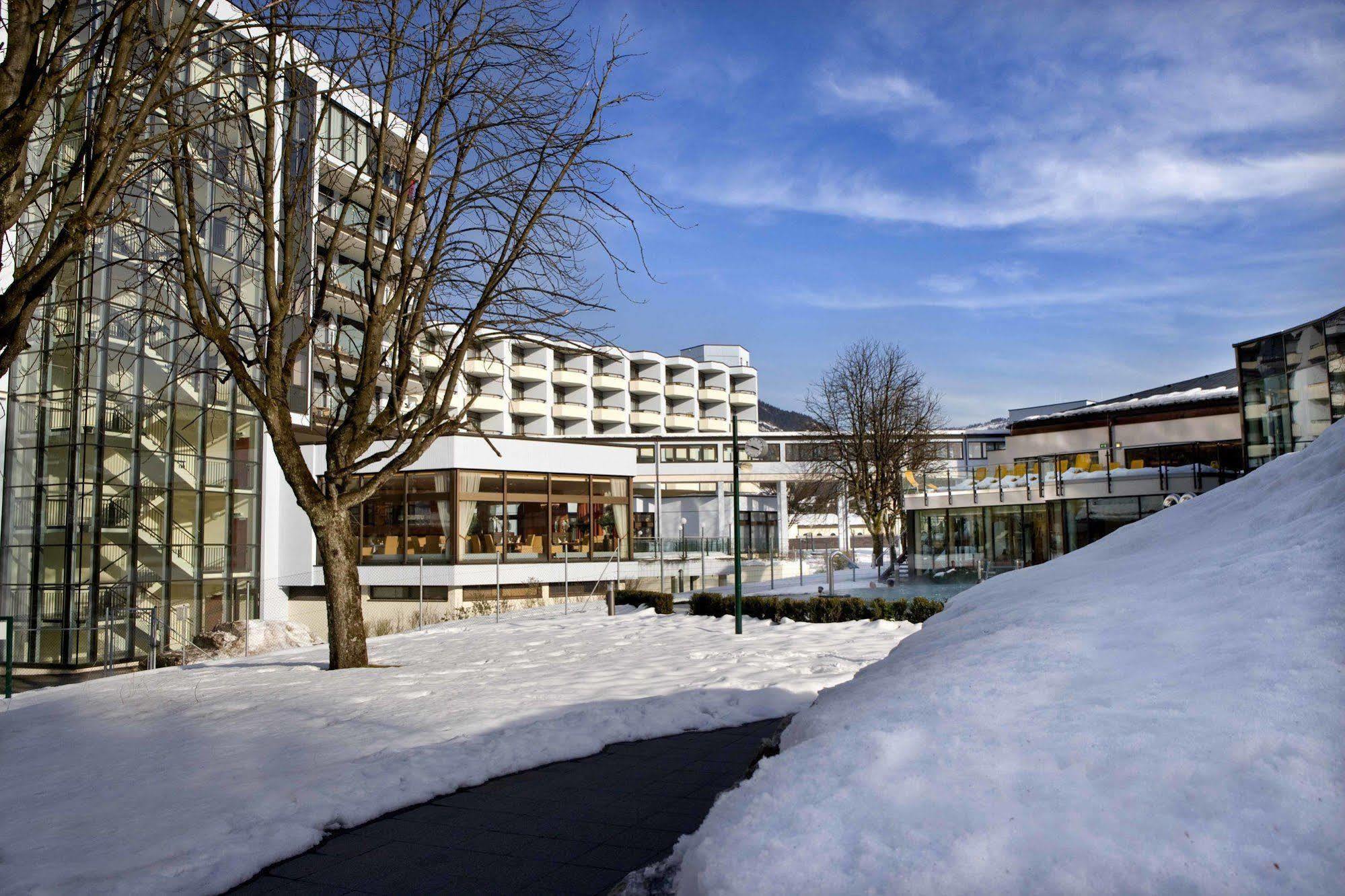 Eurothermenresort Бад Ишл Екстериор снимка